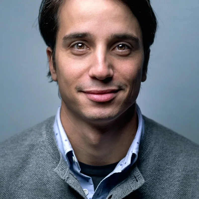 PRAVEEN DAS